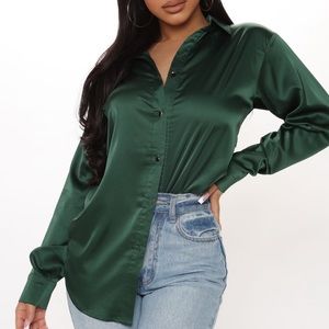 (NWT) FashionNova Too Sleek For You Satin Top - Hunter (XL)